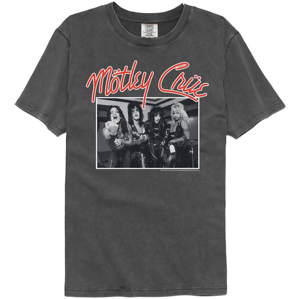 Motley Crue - Stand And Deliver Vintage Wash Black T-Shirt - HYPER iCONiC.