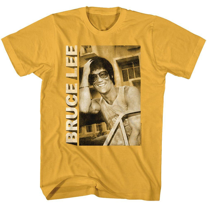 Bruce Lee - Casual Smiling T-Shirt - HYPER iCONiC