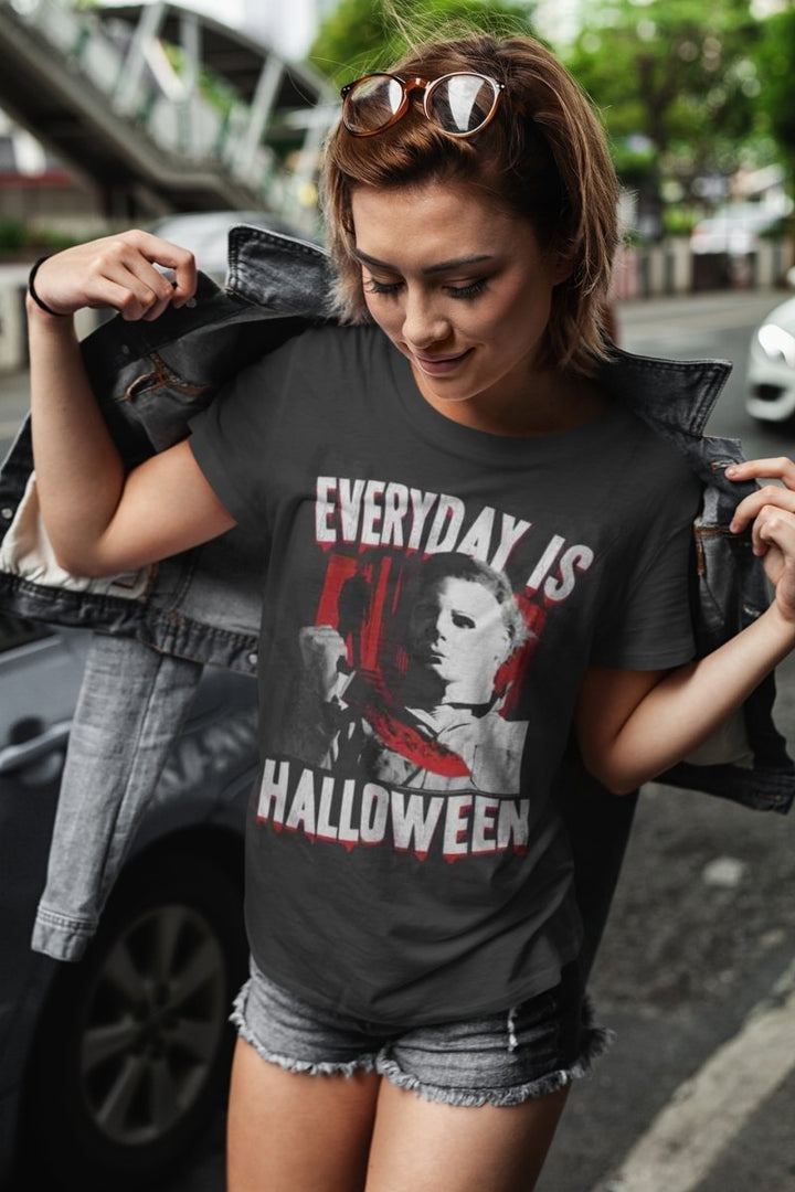Halloween Everyday Boyfriend Tee - HYPER iCONiC
