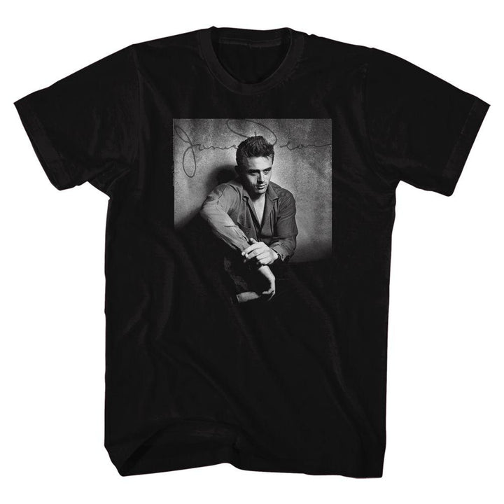 James Dean He'S Dark N Stuff T-Shirt - HYPER iCONiC