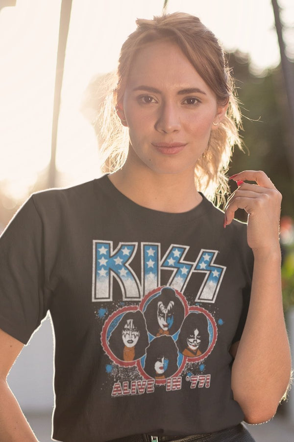 KISS Alive In 77 Boyfriend Tee - HYPER iCONiC