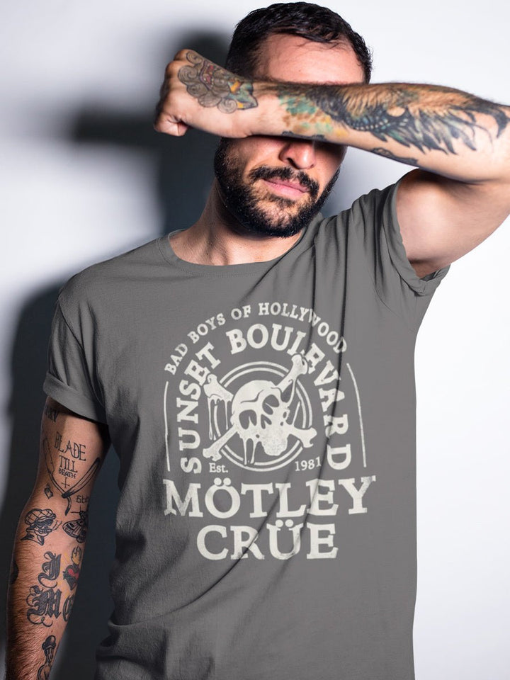 Motley Crue Dripskull T-Shirt - HYPER iCONiC.