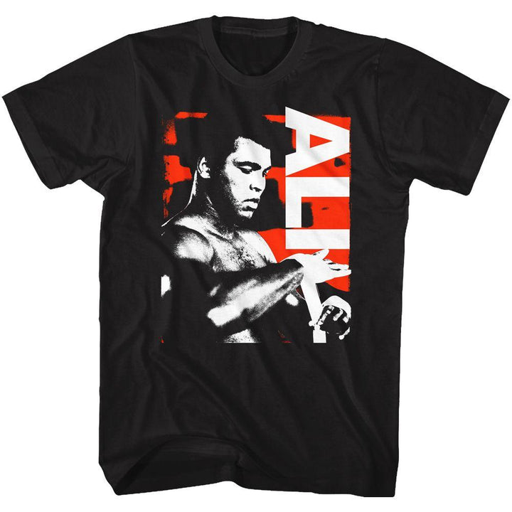 Muhammad Ali - Getting Ready T-Shirt - HYPER iCONiC